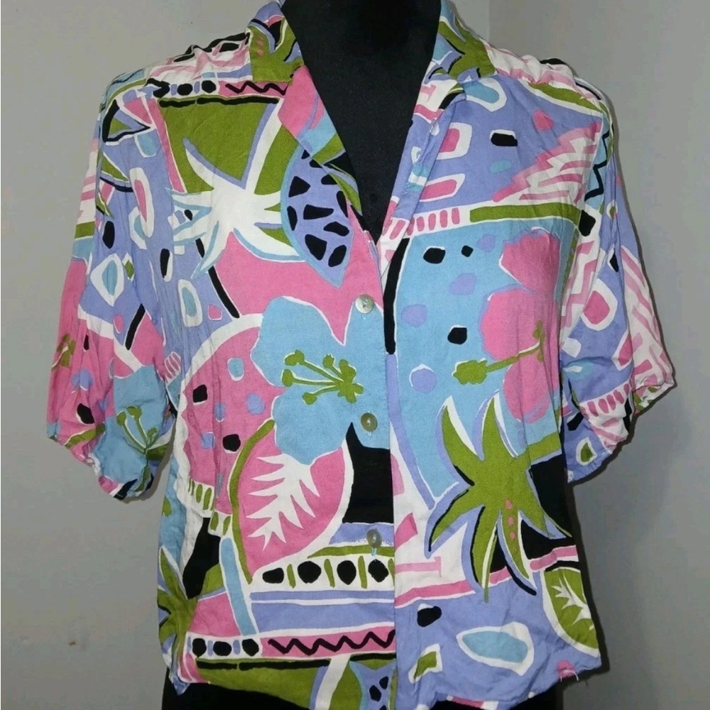 Zara women’s medium tropical crop top blouse size medium